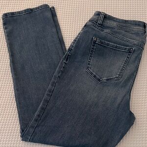 INC Women's Mid Rise Curvy Straight Leg Jeans Triumph Wash Size 12